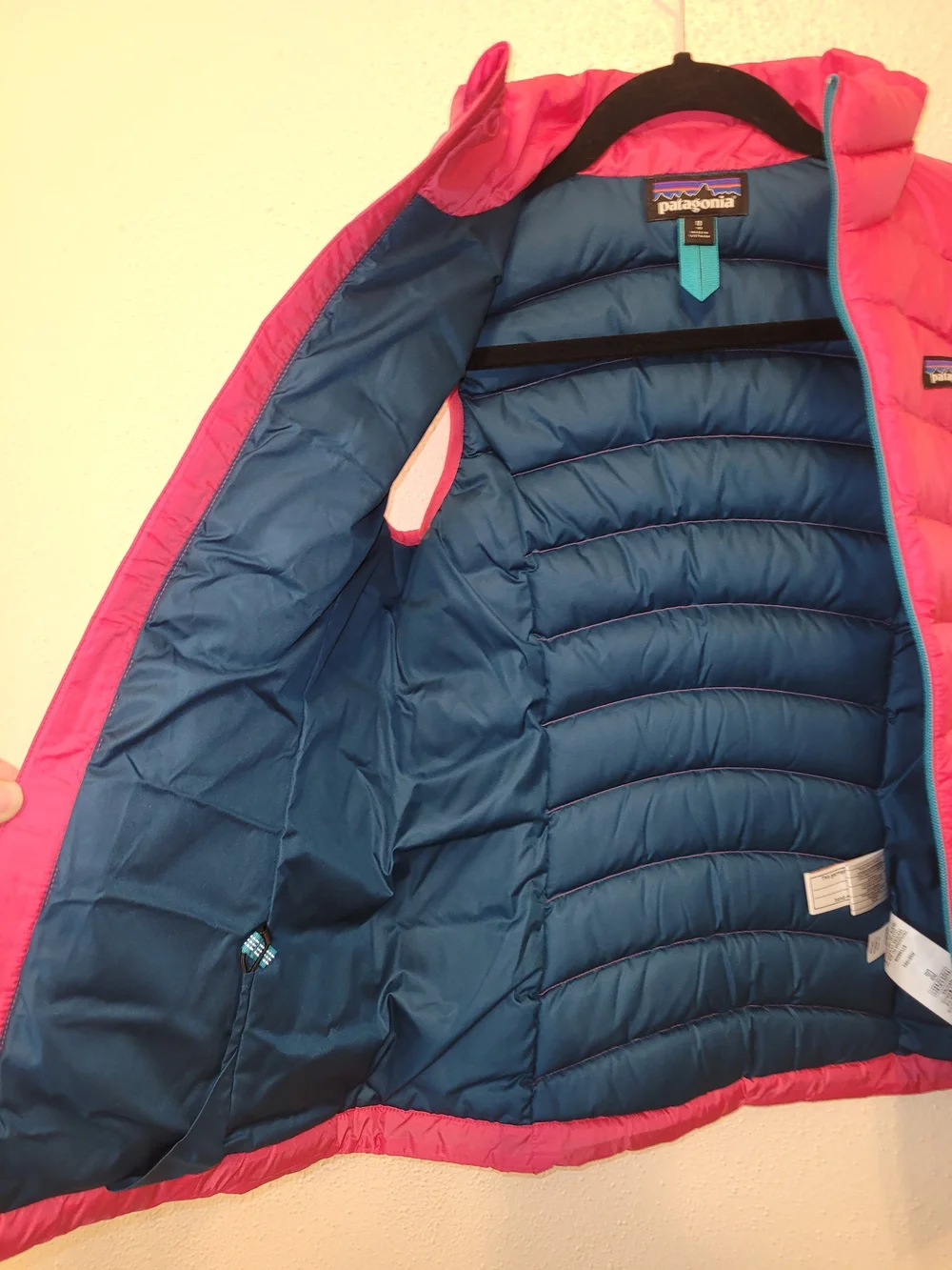 Patagonia girls down